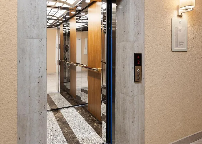 Apartment Sea Pearl Gold